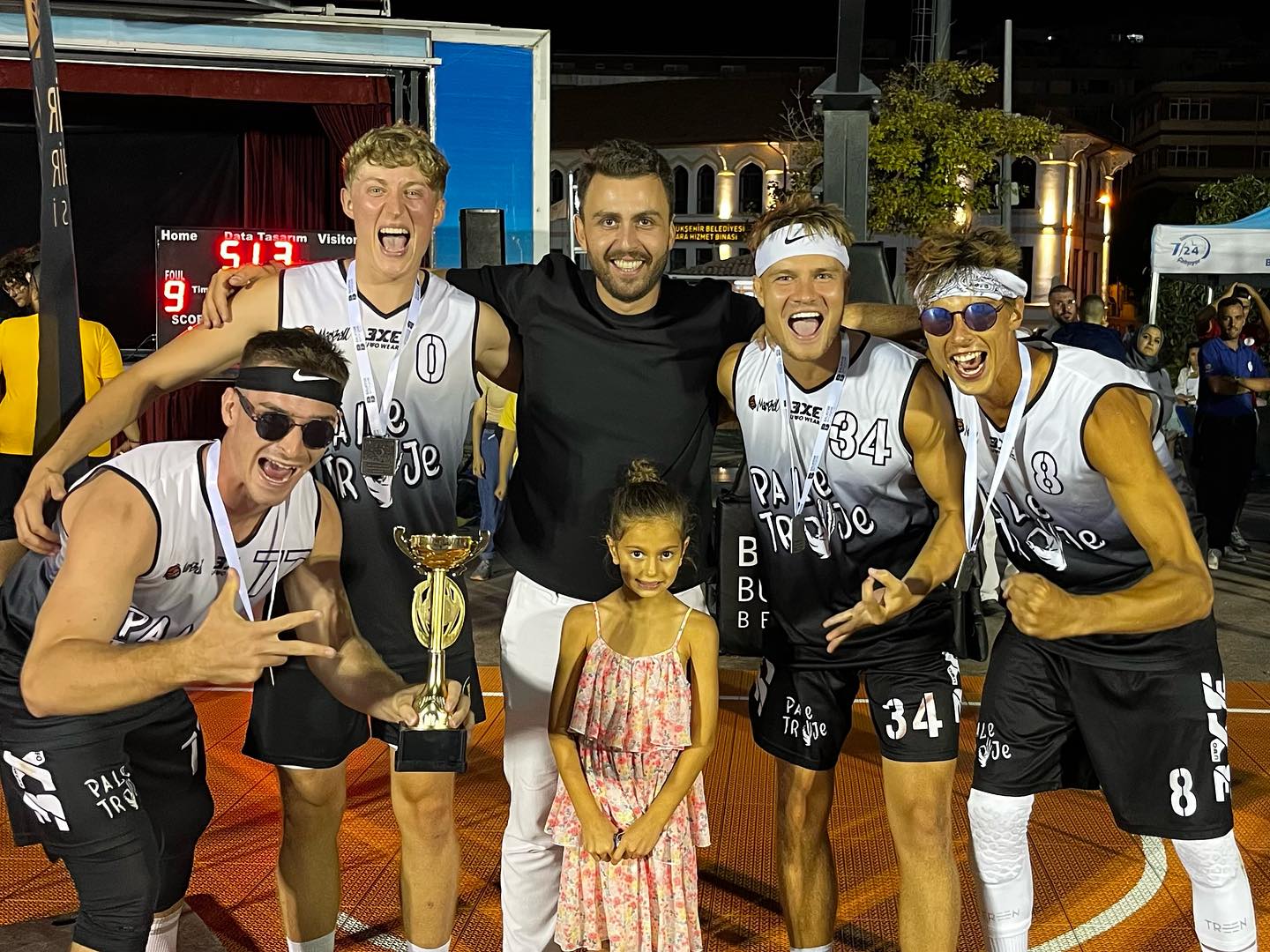 Balıkesir Büyükşehir Belediyesi tarafından bu yıl 2’ncisi düzenlenen “FIBA 3×3