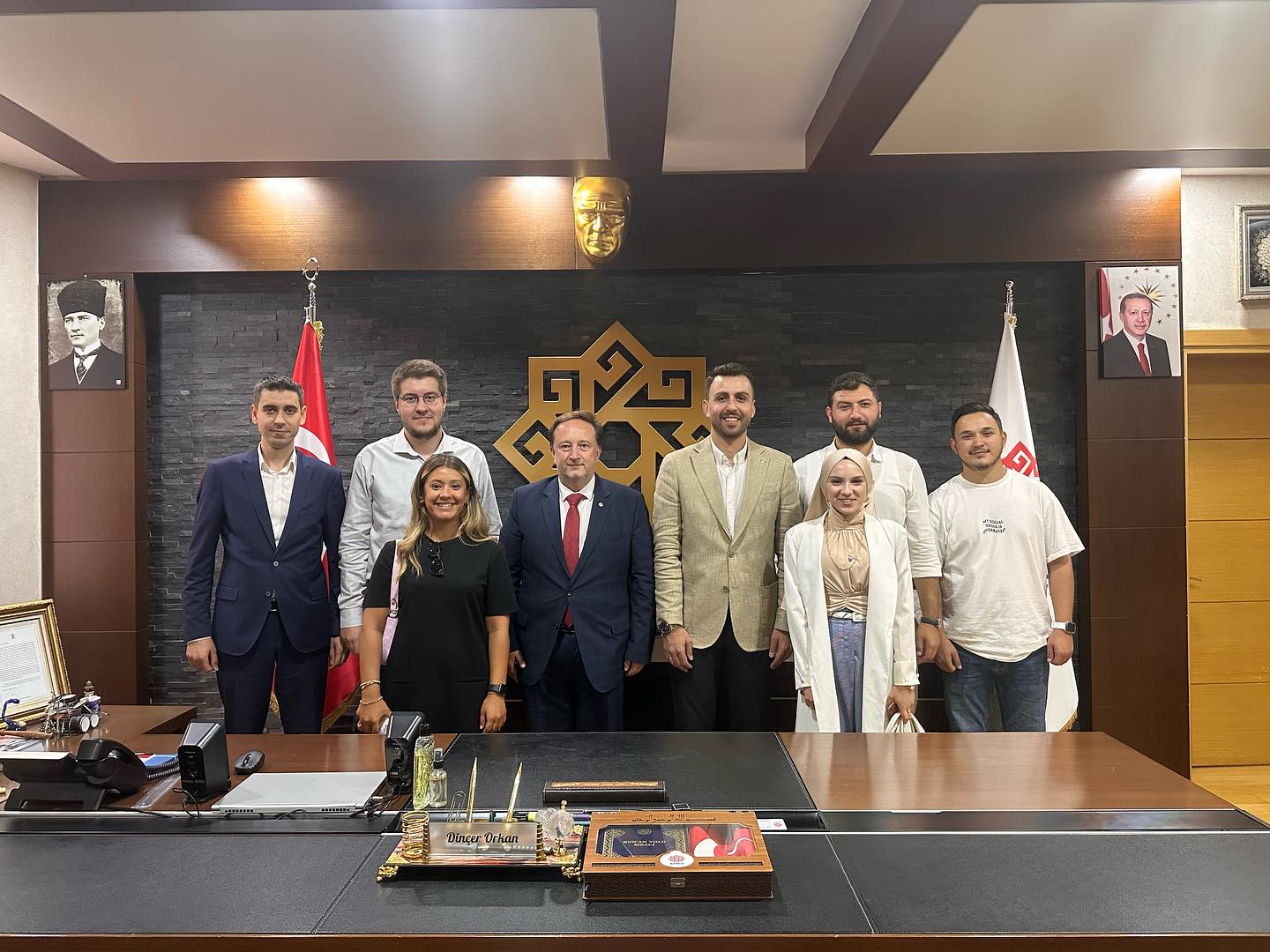 AK Parti Balıkesir Milletvekili Ali Taylan Öztaylan, Karesi’yi ziyaret etti.