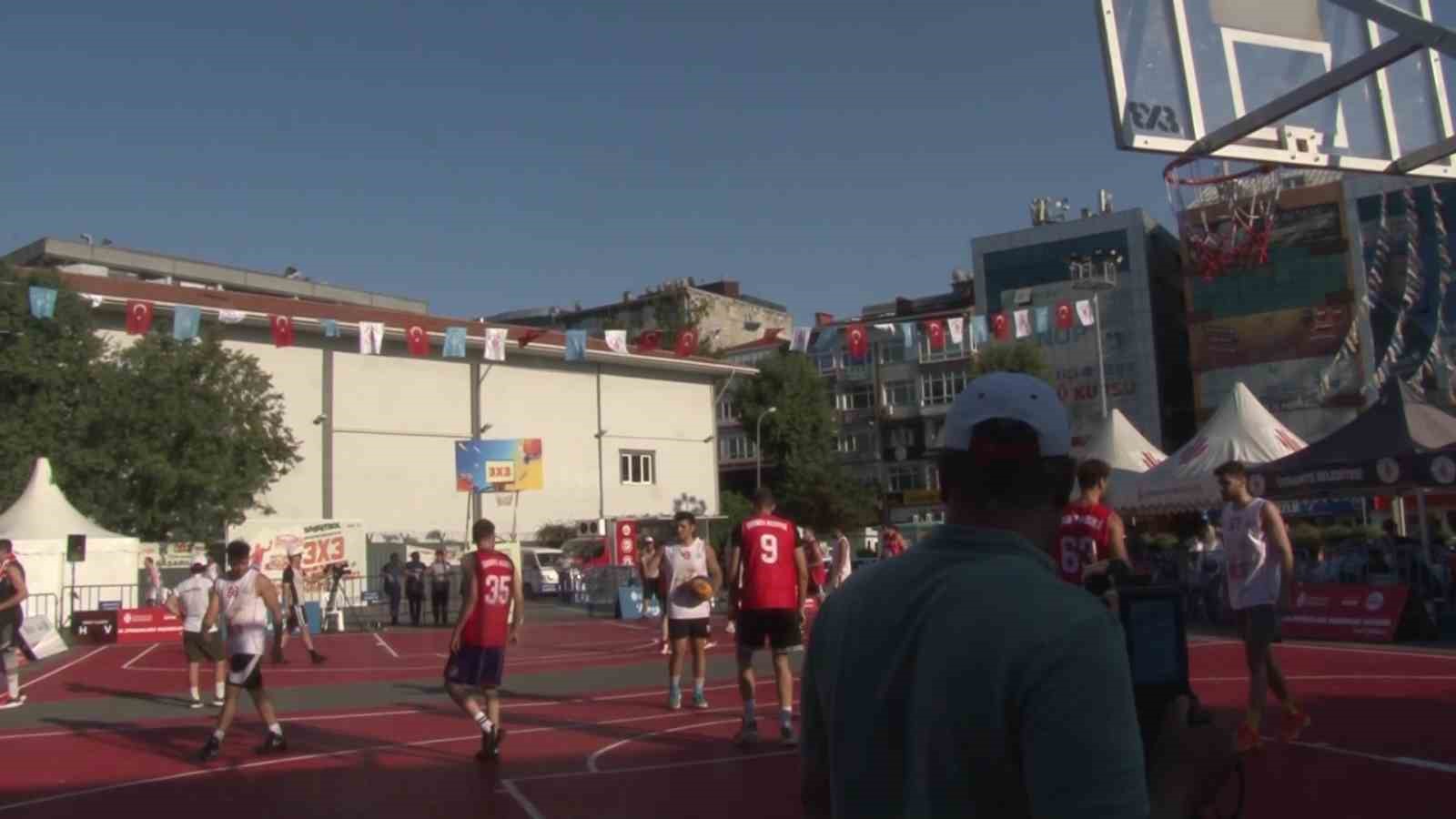 3X3 SOKAK BASKETBOL TURNUVASINA YOĞUN İLGİ