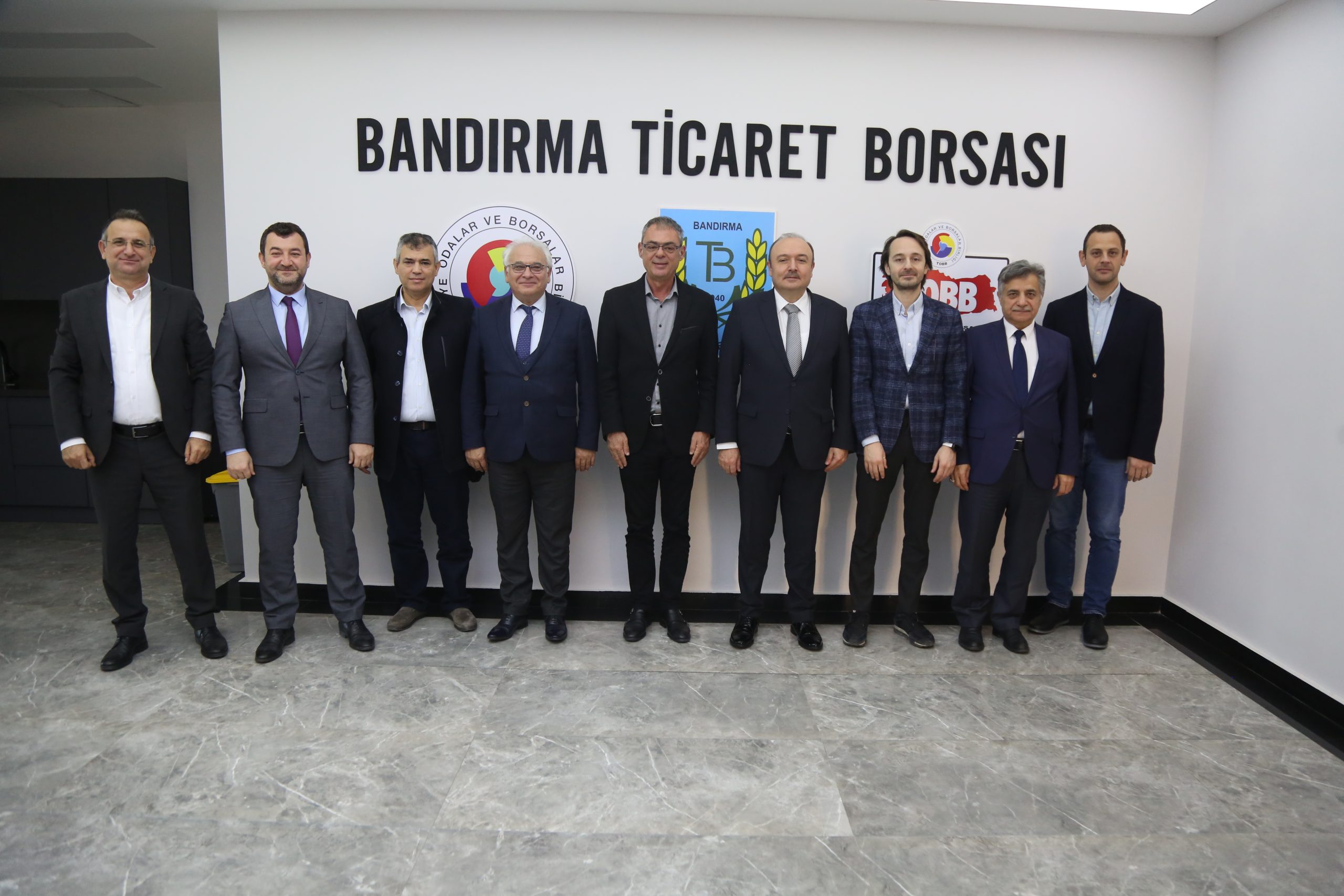 Bölge tarımı için önemli bir adım: Ziraat Fakültesi Bandırma Onyedi Eylül Üniversitesi’ne Ziraat Fakültesi açılacağı açıklandı. Bu konudaki