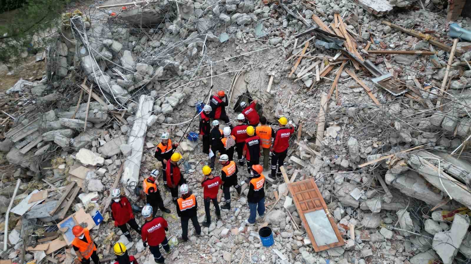 BURSA'NIN İNEGÖL İLÇESİNDE BELEDİYE İLE İNEGÖL DOĞAL AFETLER ARAMA KURTARMA