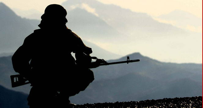 Fırat Kalkanı b&ouml;lgesinde &Ouml;zel Harekat aracının devrilmesi sonucu şehit olan