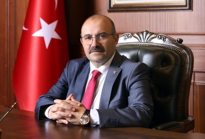Balıkesir’in yeni valisi İsmail Ustaoğlu kimdir? Balıkesir Valisi Hasan Şıldak’ın Şanlıurfa Valisi olarak görevlendirilmesi üzerine yerine