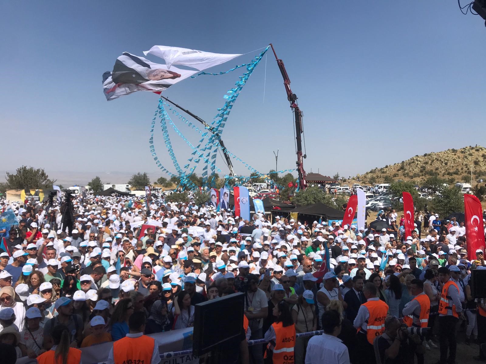 İYİ PARTİ GENEL BAŞKANI MERAL AKŞENER, İTTİFAK SİSTEMİ ÜZERİNDEN HEM