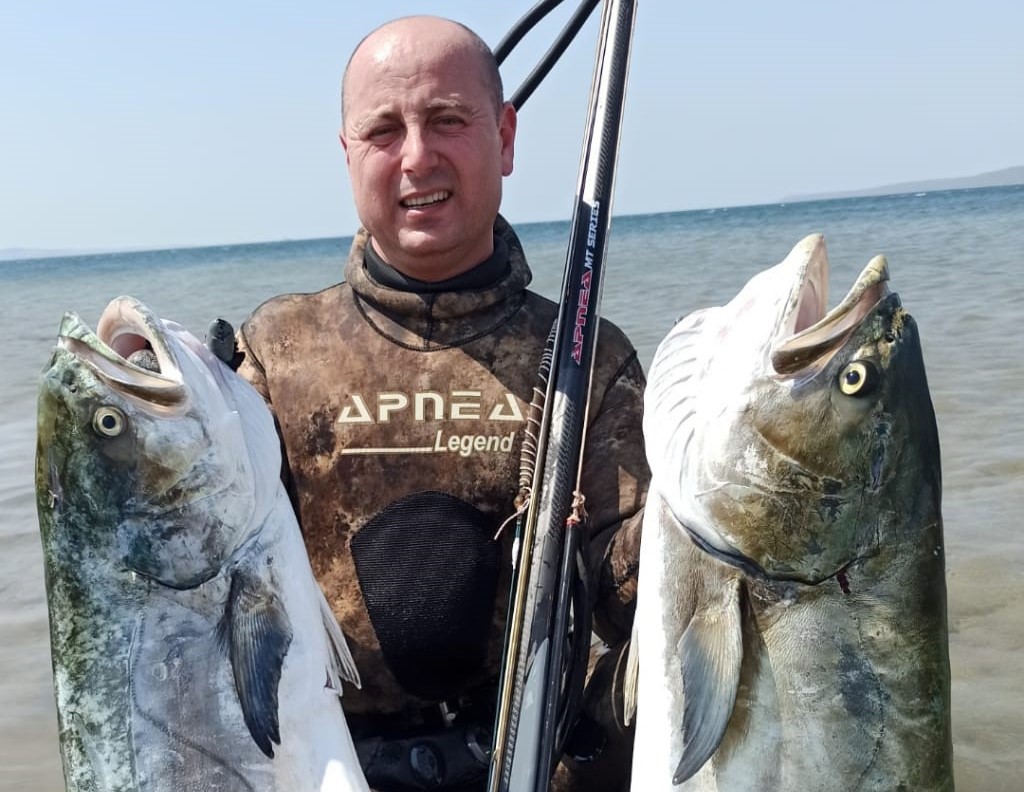 ÇANAKKALE’DE TÜPSÜZ ZIPKINLA DALIŞ YAPAN ÇETİN EGE DOĞAN (43) VE