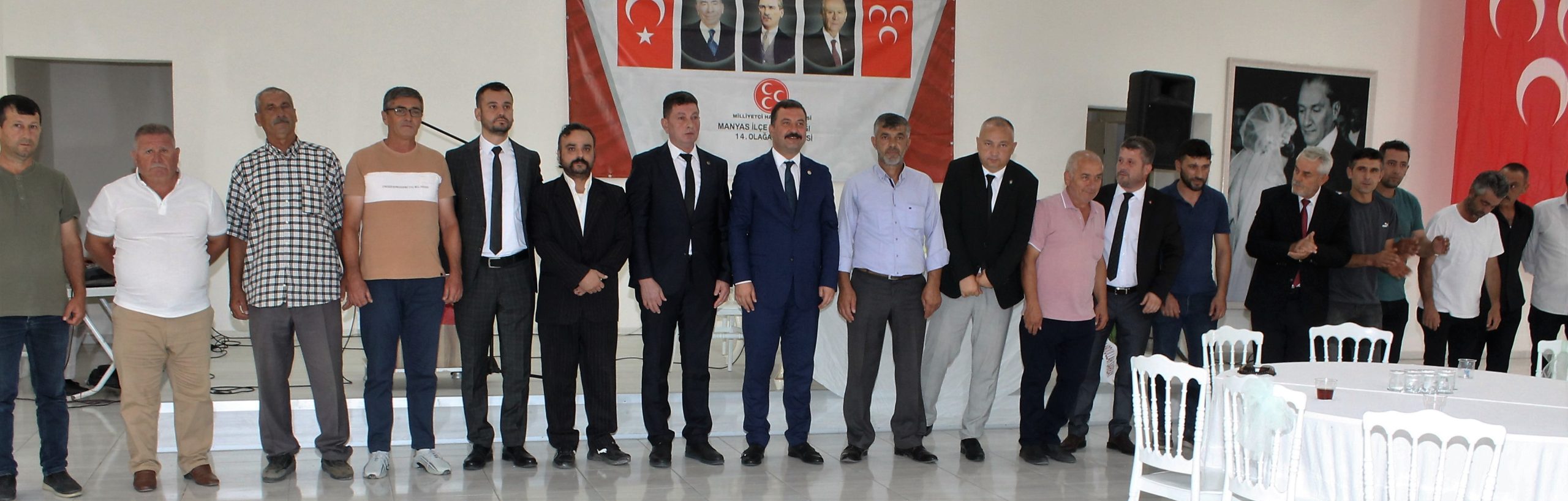 MHP’nin 14.olağan Manyas ilçe kongresi Atatürk Kültür ve çok amaçlı