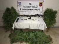Balıkesir İl Jandarma Komutanlığınca, Bandırma’da uyuşturucu madde imal ve ticaretine