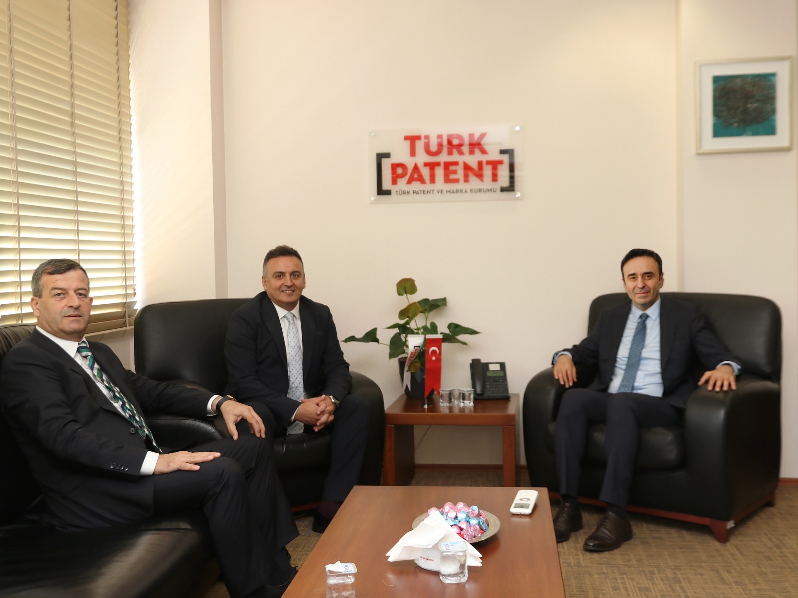 BTO’dan coğrafi işaret başarısı Bandırma Ticaret Odası, “Manyas Kazak Fasulyesi”nin coğrafi işaret tescilini aldı.