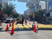 Bandırma Belediyesi Trafik Zabıta Müdürlüğü ekipleri tarafından silinen yaya geçidi