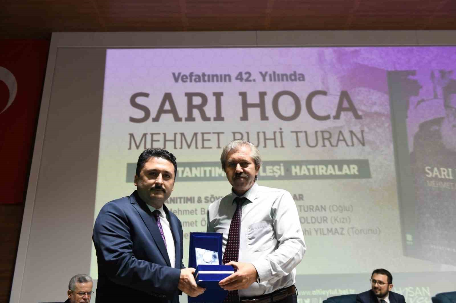 ALTIYLÜL BELEDİYESİ'NDEN DEĞERLİ BİR ESER 'SARI HOCA'