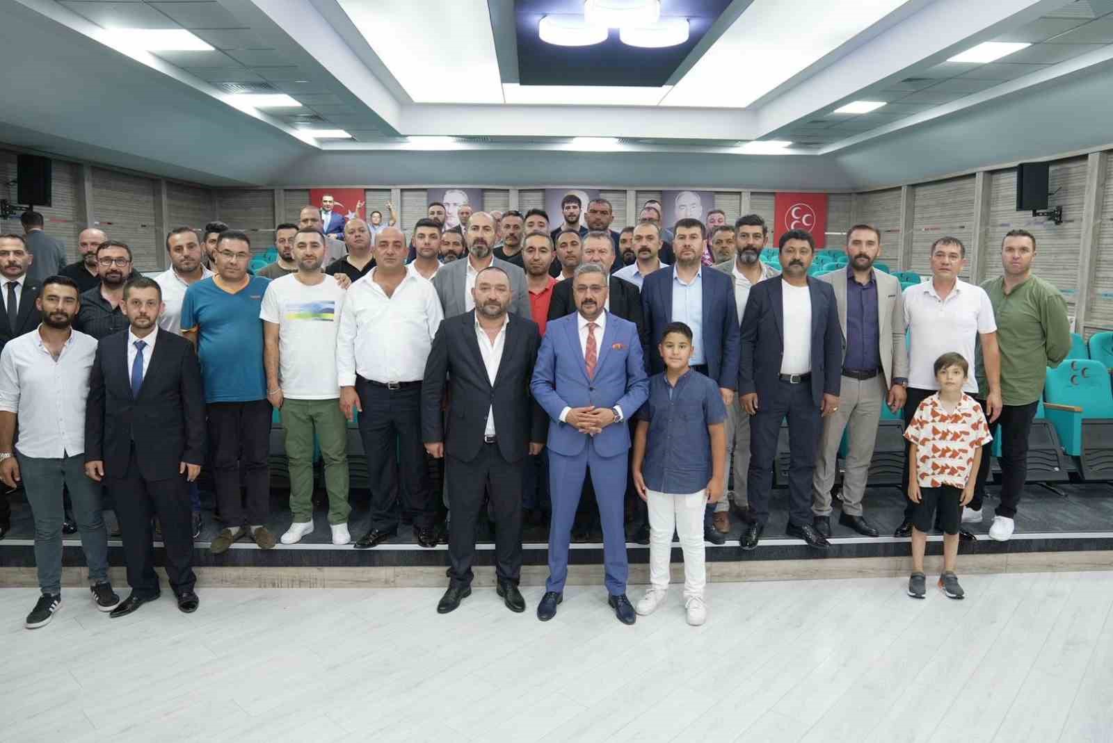 MİLLİYETÇİ HAREKET PARTİSİ (MHP) ANKARA İL BAŞKANLIĞI'NA ÜYE AKINI HIZ