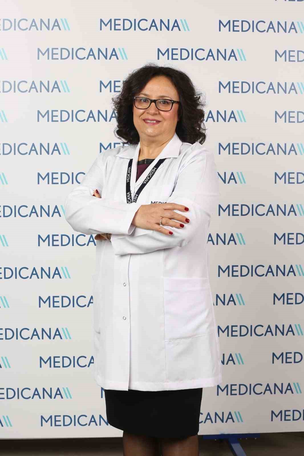 DERMATOLOJİ UZMANI DR. GÜLBİYE GÜLER ÖNERİ VE UYARILARDA BULUNDU.