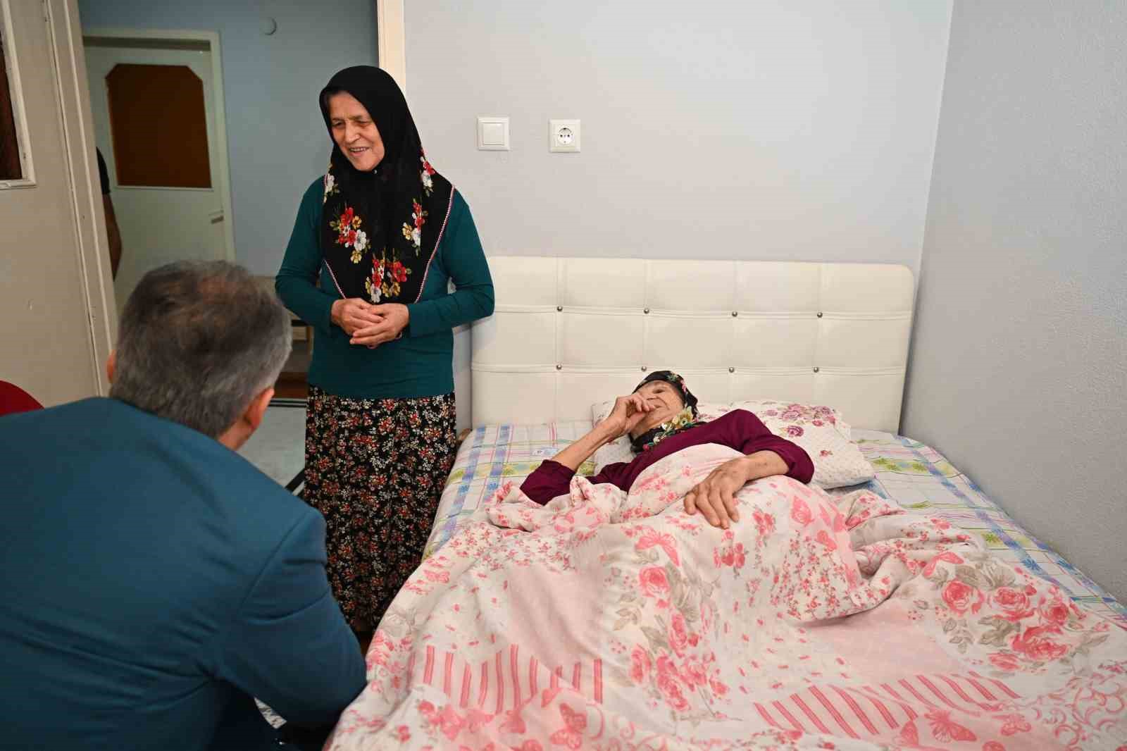 BÜYÜKŞEHİR BELEDİYE BAŞKANI ALİNUR AKTAŞ, BURSA'DA GELİNİNİN YANINDA YAŞAYAN 118