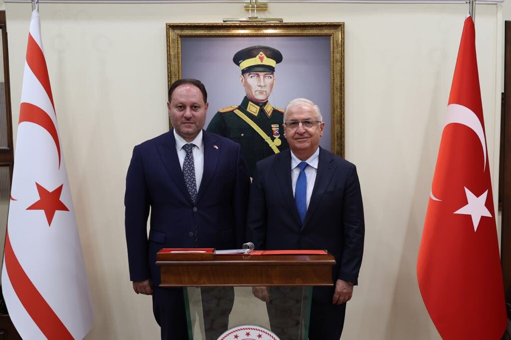 MİLLİ SAVUNMA BAKANI YAŞAR GÜLER, KKTC İÇİŞLERİ BAKANI ZİYA ÖZTÜRKLER