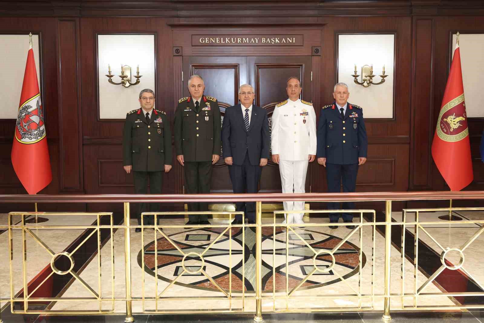 MİLLİ SAVUNMA BAKANI YAŞAR GÜLER, GENELKURMAY BAŞKANI OLARAK GÖREVE BAŞLAYAN