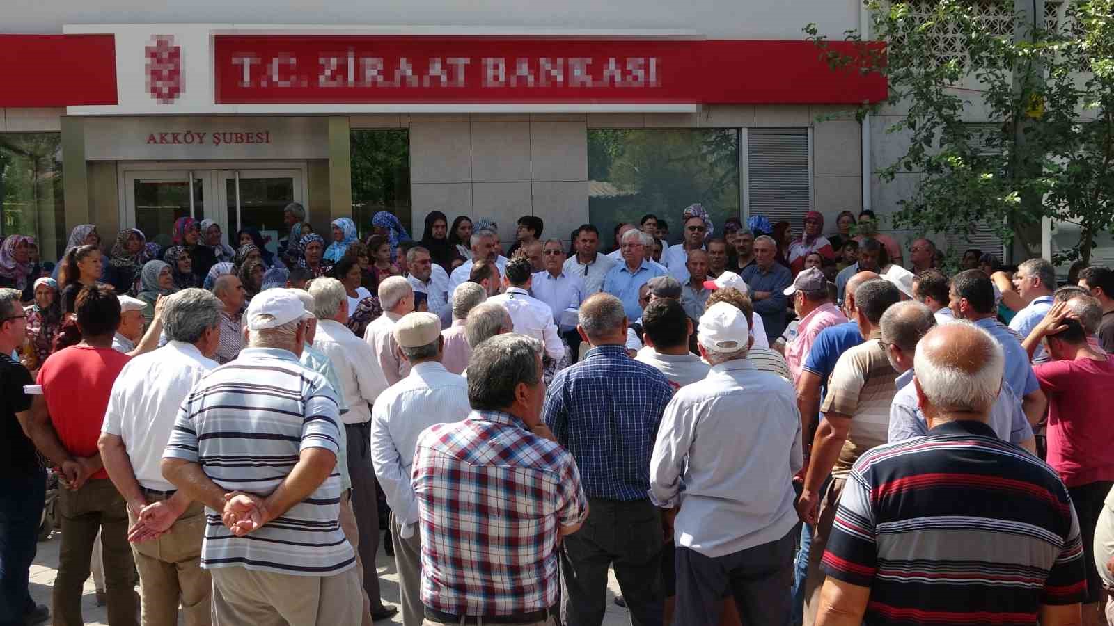DENİZLİ’NİN PAMUKKALE İLÇESİNE BAĞLI AKKÖY MAHALLESİ’NDE BULUNAN KAMU BANKASI ŞUBESİNİN