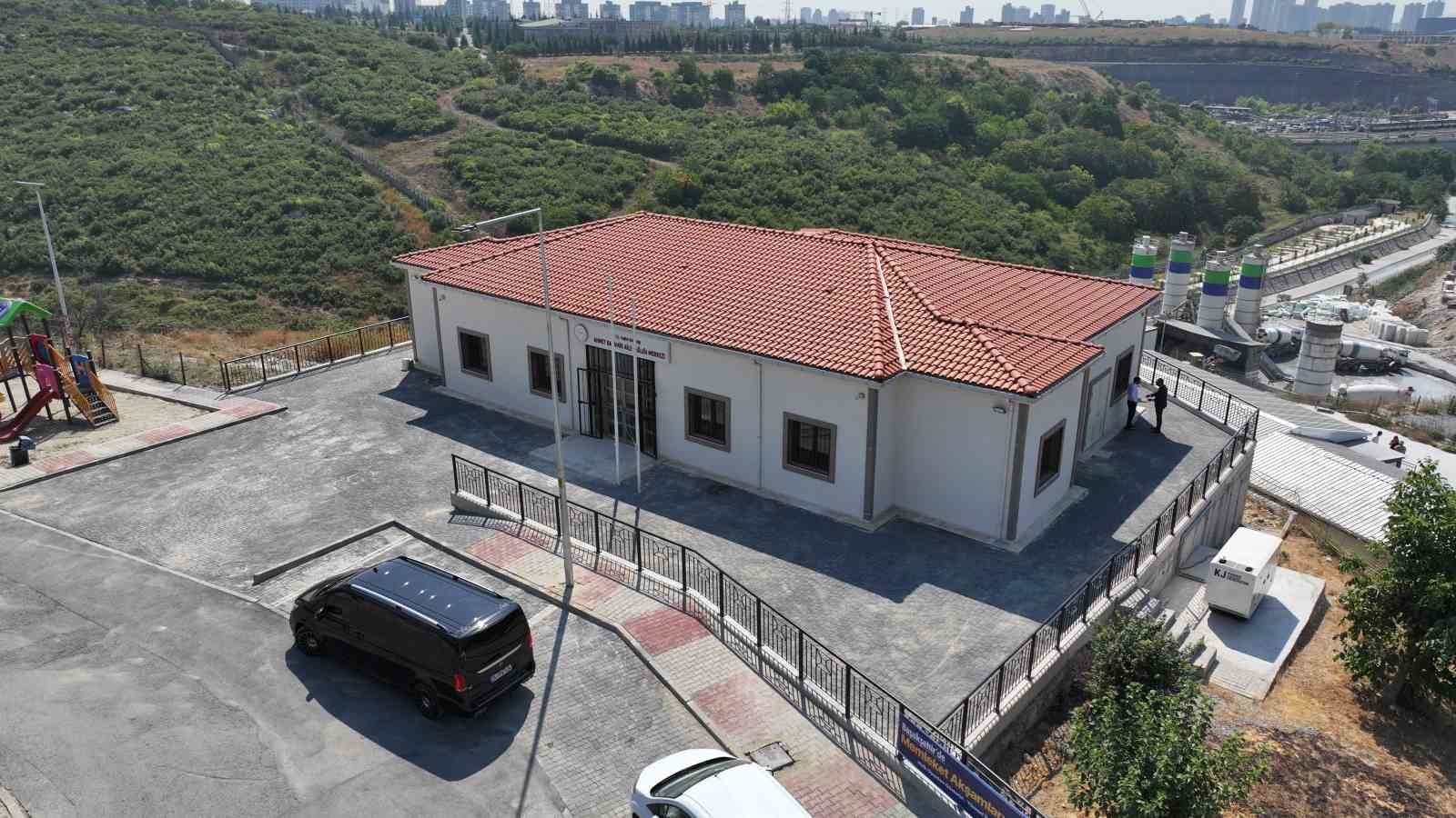 BAŞAKŞEHİR'DE YAPIMI TAMAMLANAN AHMET BALAMİR AİLE SAĞLIĞI MERKEZİ’NDE İNCELEMELERDE BULUNAN