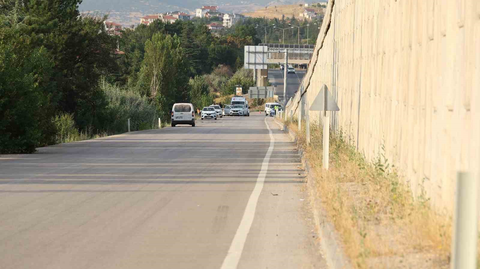 ANKARA’DA İŞ ÇIKIŞI EVİNE GİTTİĞİ SIRADA OTOMOBİLİN ÇARPTIĞI BİR KİŞİ