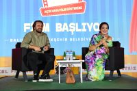 Büyükşehir Belediyesi’nin Edremit’te düzenlediği “Seyirlik Akşamlar” açık hava sinema etkinliğinin