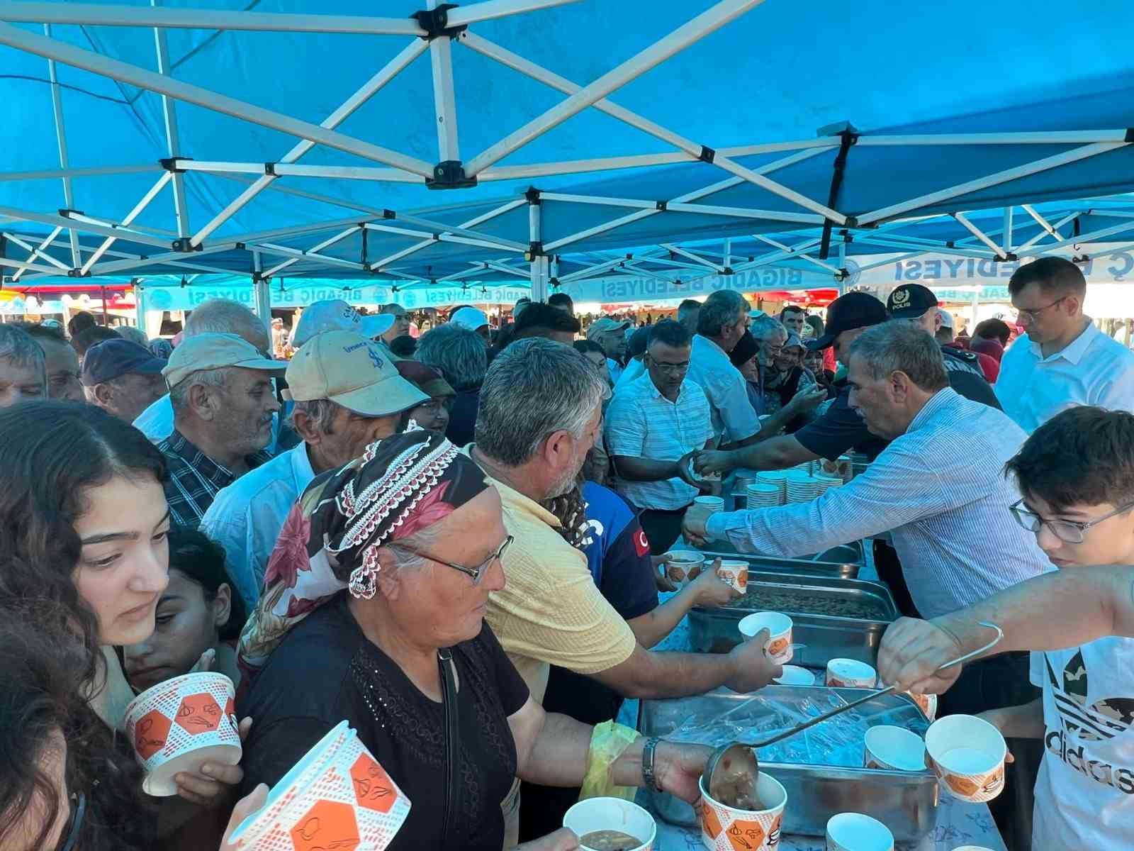 BİGADİÇ BELEDİYESİ TARAFINDAN HER YIL GELENEKSEL OLARAK MUHARREM AYI’NDA YAPILAN