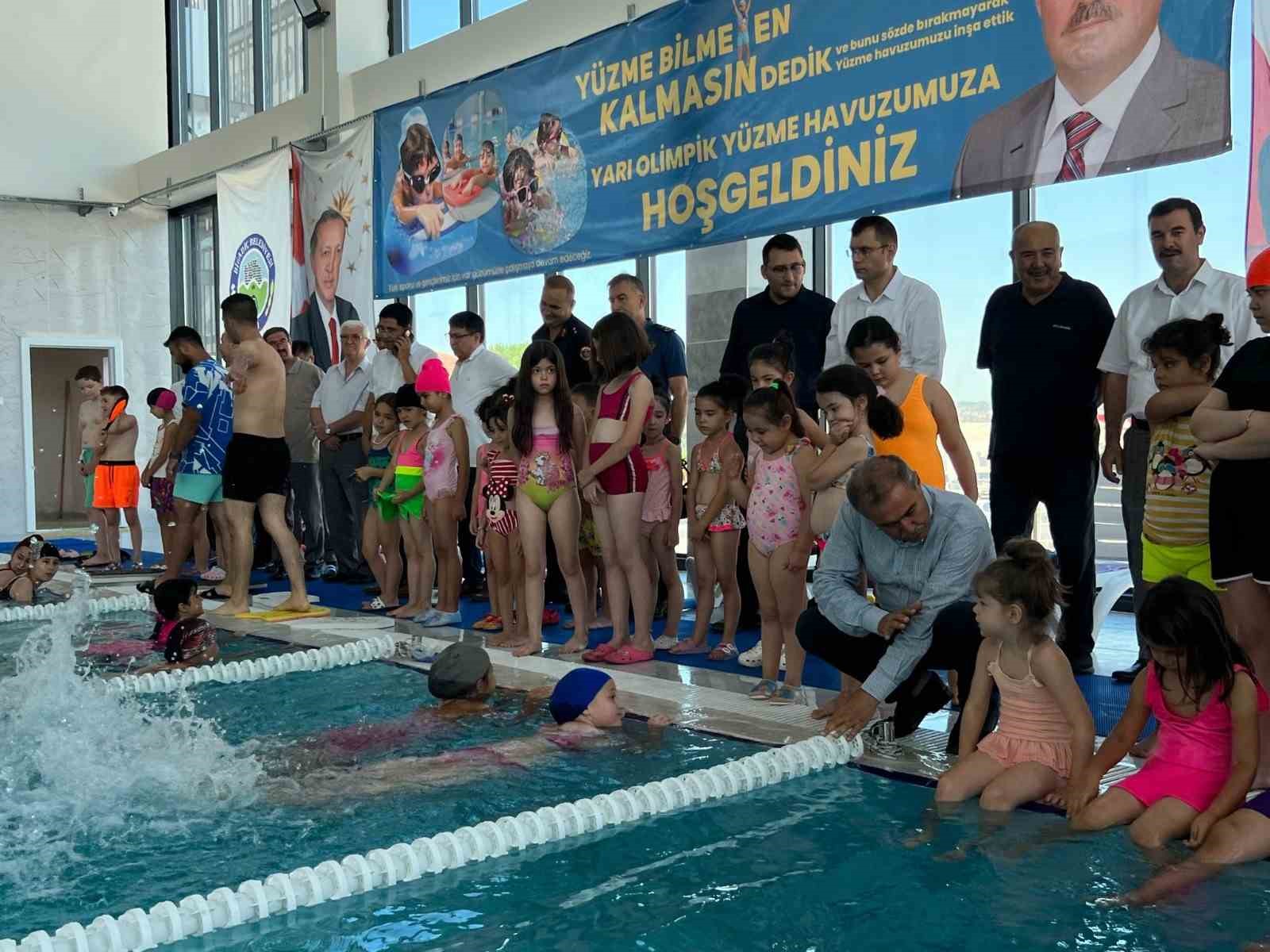 BİGADİÇ BELEDİYE BAŞKANI İSMAİL AVCU İLÇENİN DÖRT BİR YANINA İNŞA
