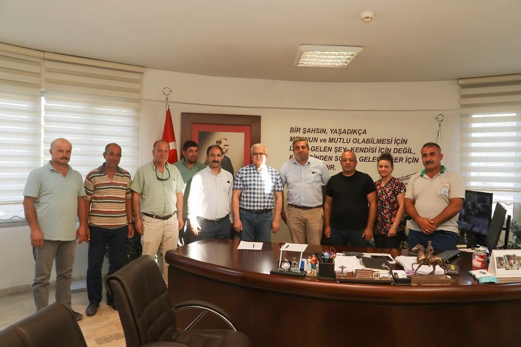 BALIKESİR’İN BURHANİYE BELEDİYE BAŞKANI ALİ KEMAL DEVECİLER, DİSK GENEL-İŞ SENDİKASIYLA