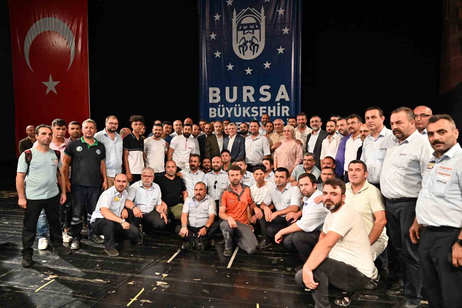 BURSA BÜYÜKŞEHİR BELEDİYESİ VE BAĞLI İŞTİRAKLERDE ÇALIŞAN TOPLAM 10 BİN
