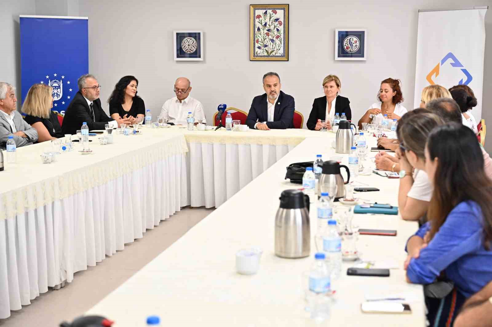 BURSA BÜYÜKŞEHİR BELEDİYESİ TARAFINDAN 2020 YILINDA BAŞLATILAN ‘YALIN BELEDİYECİLİK’ UYGULAMASININ