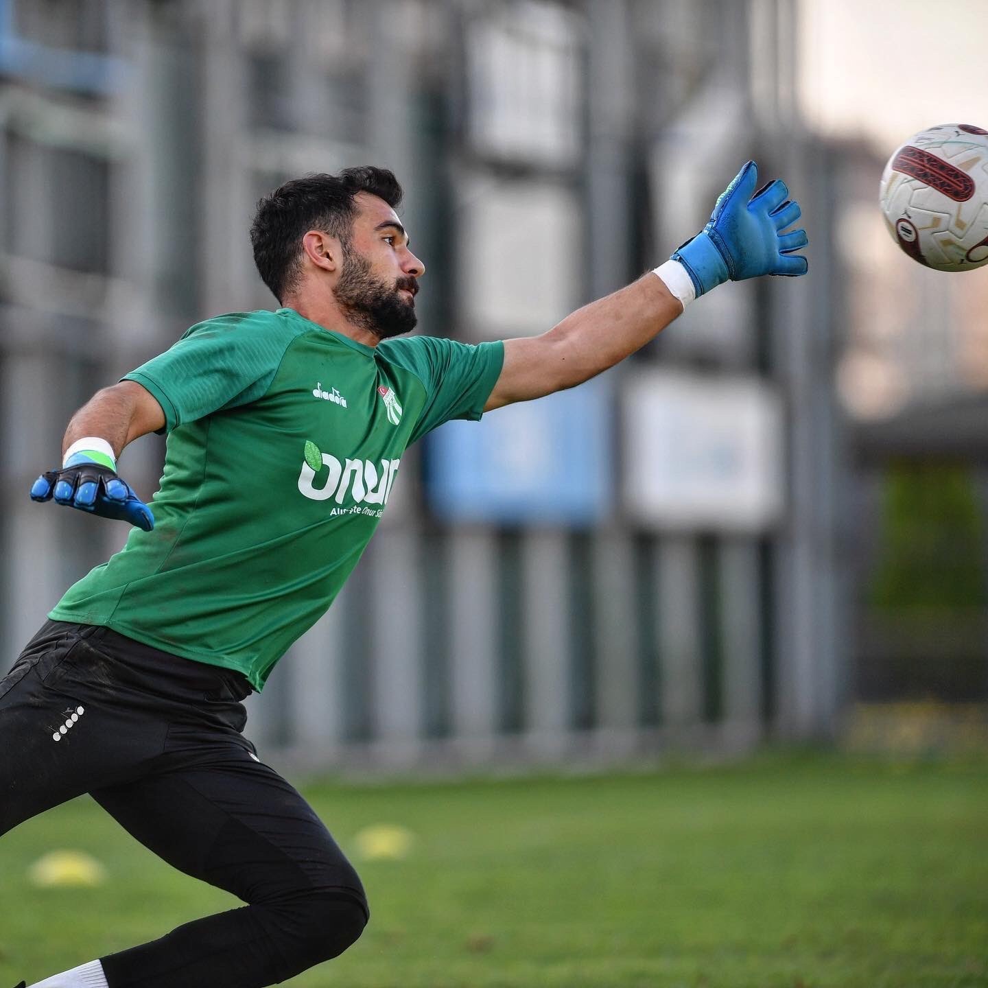 BURSASPOR'DA MERSİN İDMAN YURDU MAÇI HAZIRLIKLARINA START VERİLDİ.