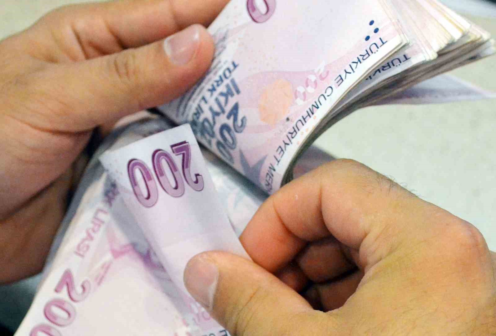 MERKEZİ YÖNETİM BÜTÇESİ TEMMUZ AYINDA 48 MİLYAR 574 MİLYON TL