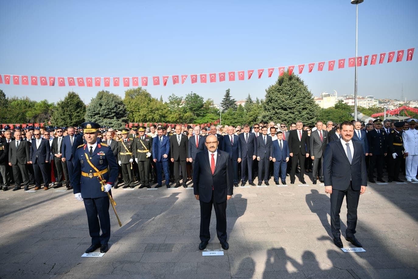 VATAN TOPRAĞININ DÜŞMAN İŞGALİNDEN KURTULUŞUNU VE BAĞIMSIZLIĞI MÜJDELEYEN, ŞANLI TARİHİMİZİN