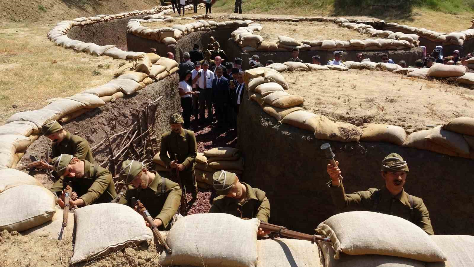 ÇANAKKALE KARA SAVAŞLARI’NDA DÜŞMANA GEÇİT VERMEYEREK TARİH YAZAN KAHRAMAN MEHMETÇİĞİN