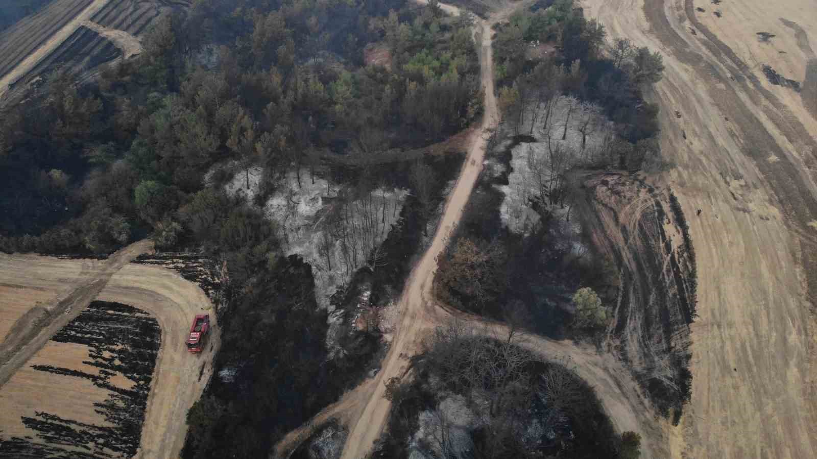 ÇANAKKALE’DE DÜN SAAT 11.30 SIRALARINDA ÇIKAN VE YAKLAŞIK 19 SAATTİR