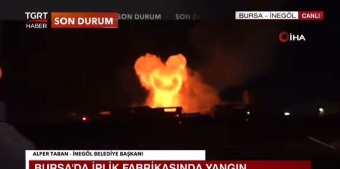 BURSA’NIN İNEGÖL İLÇESİNDE BİR MOBİLYA FABRİKASINDA DÜN ÇIKAN YANGIN, 10