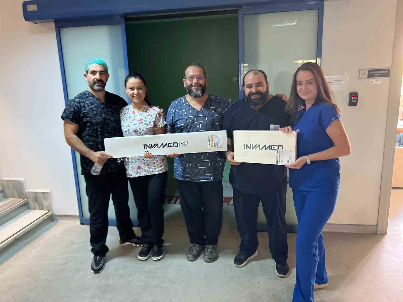 TÜRKİYE'DE ÜRETİLEN ATLAS GRAFT STENT, SAĞLIK BİLİMLERİ ÜNİVERSİTESİ DR. SUAT