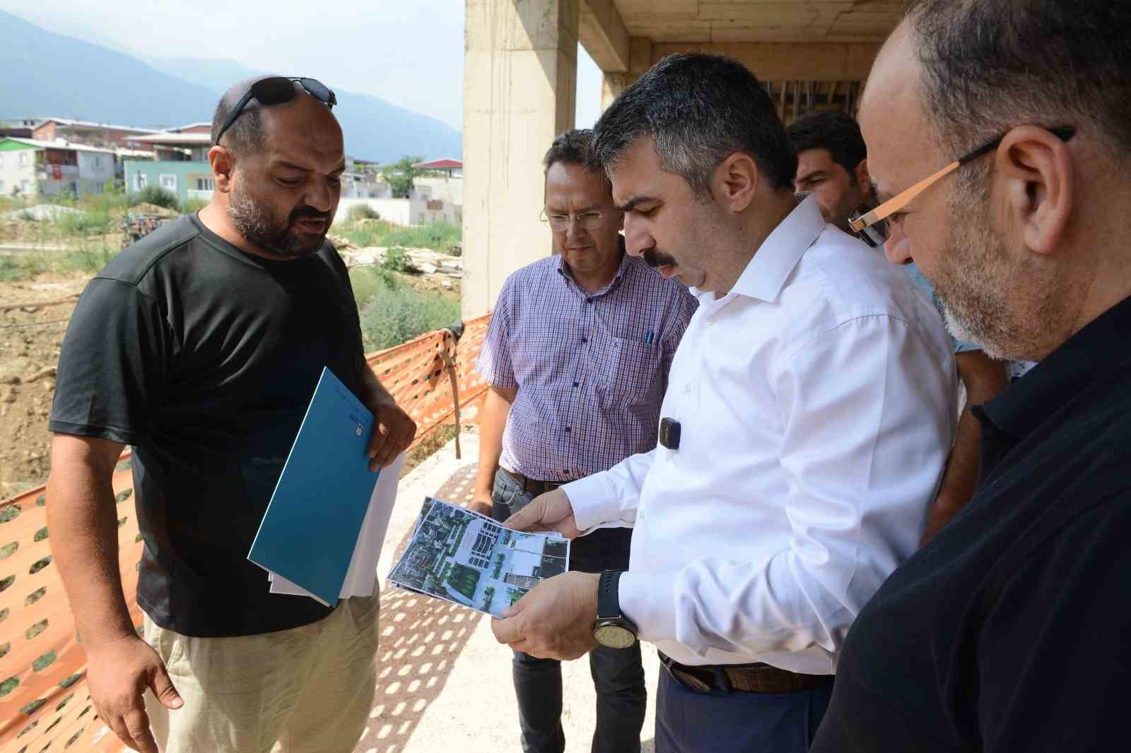 BURSA (İHA) - BURSA YILDIRIM BELEDİYE BAŞKANI OKTAY YILMAZ, YAPIMI