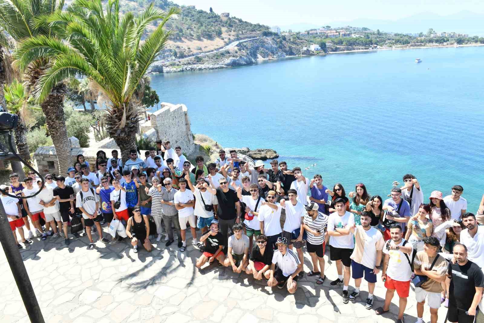 ESENYURT BELEDİYESİ’NİN, İLÇEDEKİ GENÇLER İÇİN DÜZENLEDİĞİ GENÇLİK KAMPI’NIN 2’NCİSİ BU