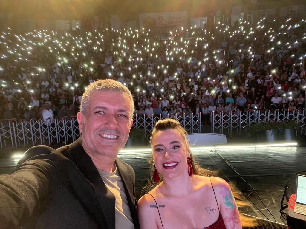 ESENYURT 2. ULUSLARARASI HALK DANSLARI, MÜZİK VE SANAT FESTİVALİ İKİNCİ