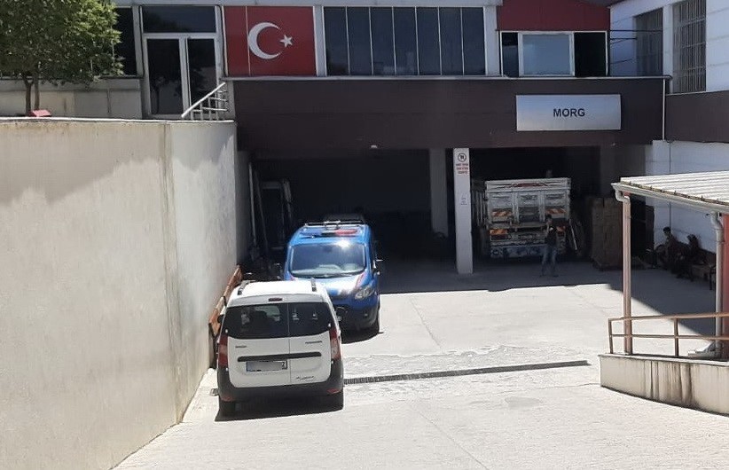 ADIYAMAN EĞİTİM VE ARAŞTIRMA HASTANESİNE KALDIRAN KADIN HAYATINI KAYBETTİ.