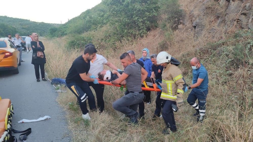 ORHANGAZİ-GEMLİK KARAYOLU ÜZERİNDE AKŞAM SAATLERİNDE MEYDANA GELEN TRAFİK KAZASINDA ÖLÜ