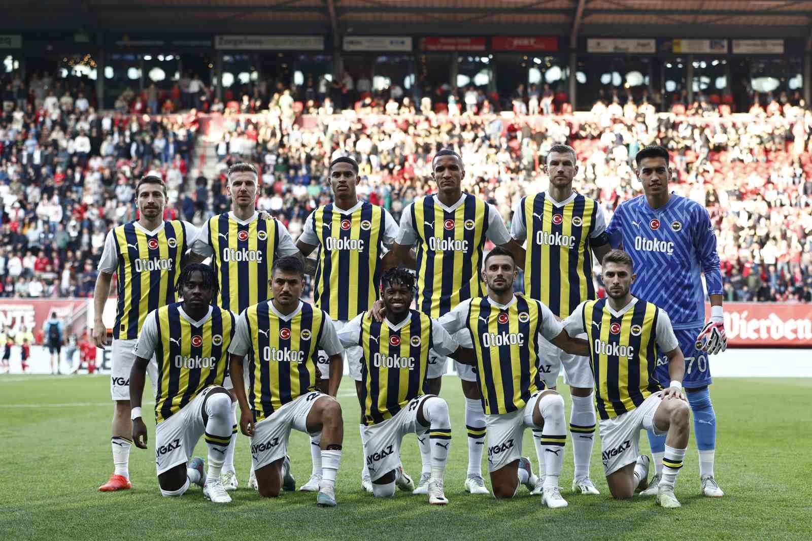 UEFA AVRUPA KONFERANS LİGİ PLAY-OFF TURU’NDA HOLLANDA EKİBİ TWENTE’Yİ ELEYEN