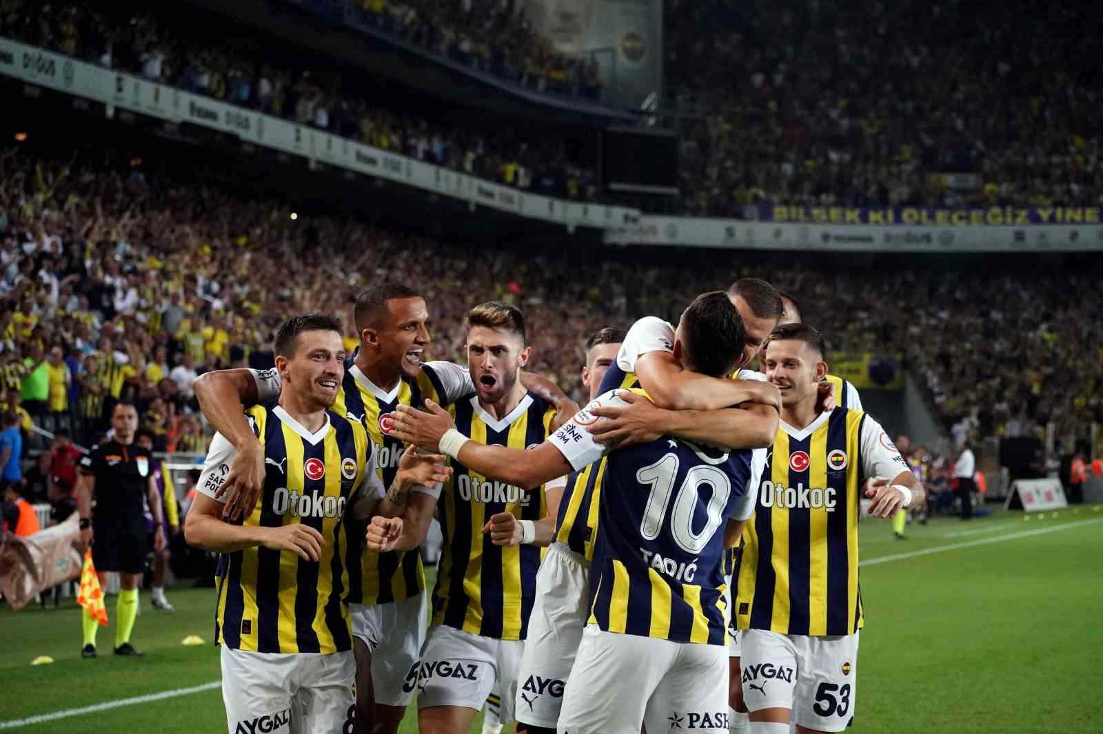 FENERBAHÇE, SÜPER LİG’İN YENİ SEZONUNA 3 PUANLA BAŞLARKEN, GOLLER YENİ