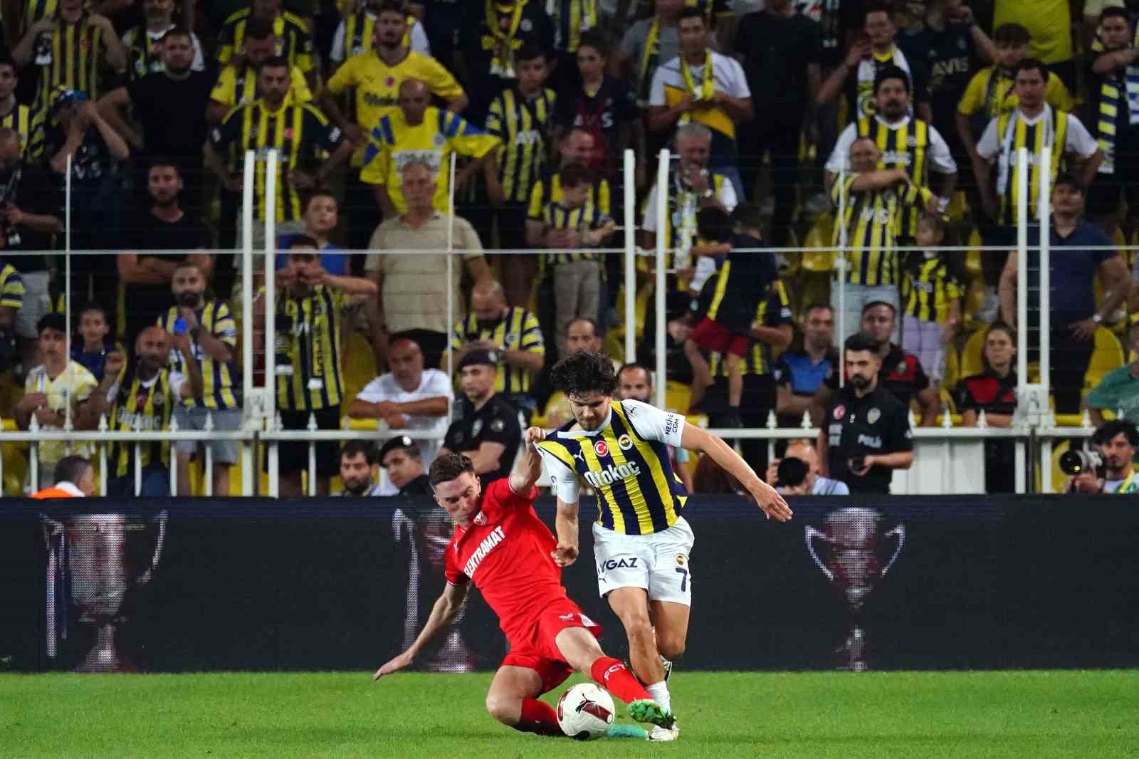 FENERBAHÇE'NİN UEFA AVRUPA KONFERANS LİGİ PLAY-OFF TURU'NDA TWENTE İLE OYNADIĞI