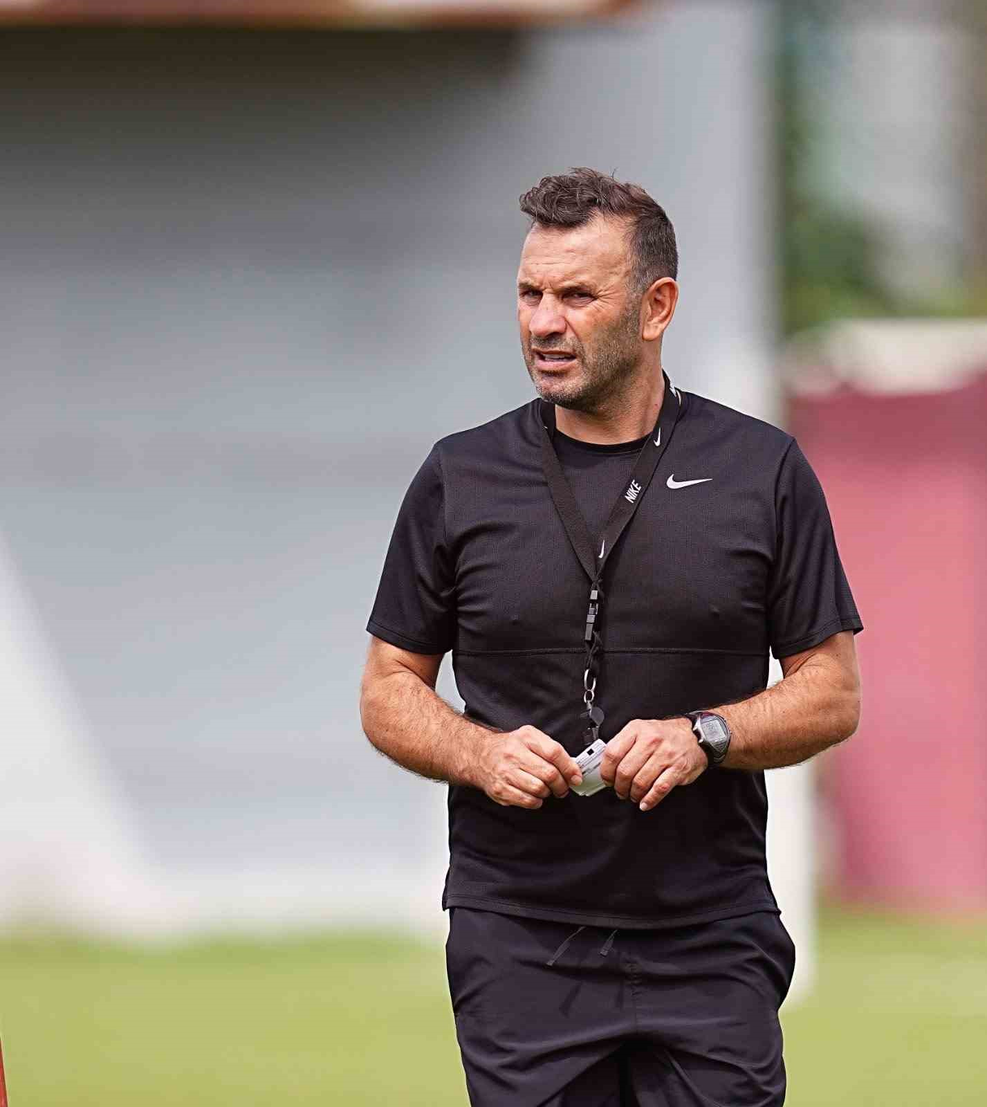 GALATASARAY, MOLDE MAÇI HAZIRLIKLARINA DEVAM ETTİ