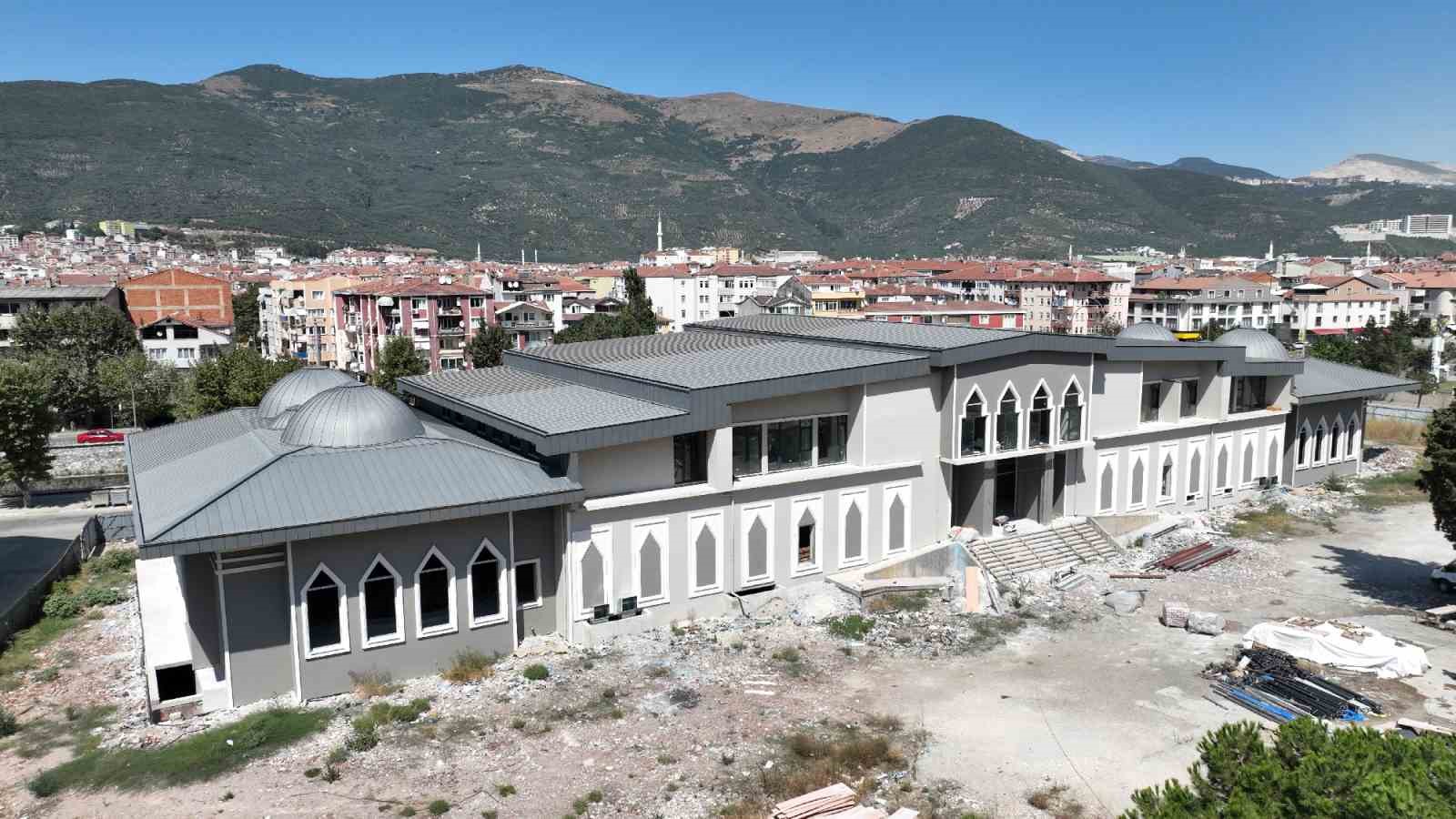 BURSA BÜYÜKŞEHİR BELEDİYESİ TARAFINDAN BURSA'NIN DENİZE AÇILAN KAPILARINDAN GEMLİK'E KAZANDIRILAN