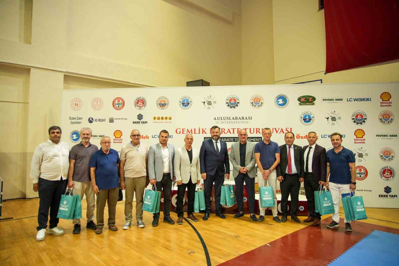 TÜRKİYE VE ON BİR FARKLI ÜLKEDEN YÜZLERCE SPORCUNUN KATILDIĞI 4.
