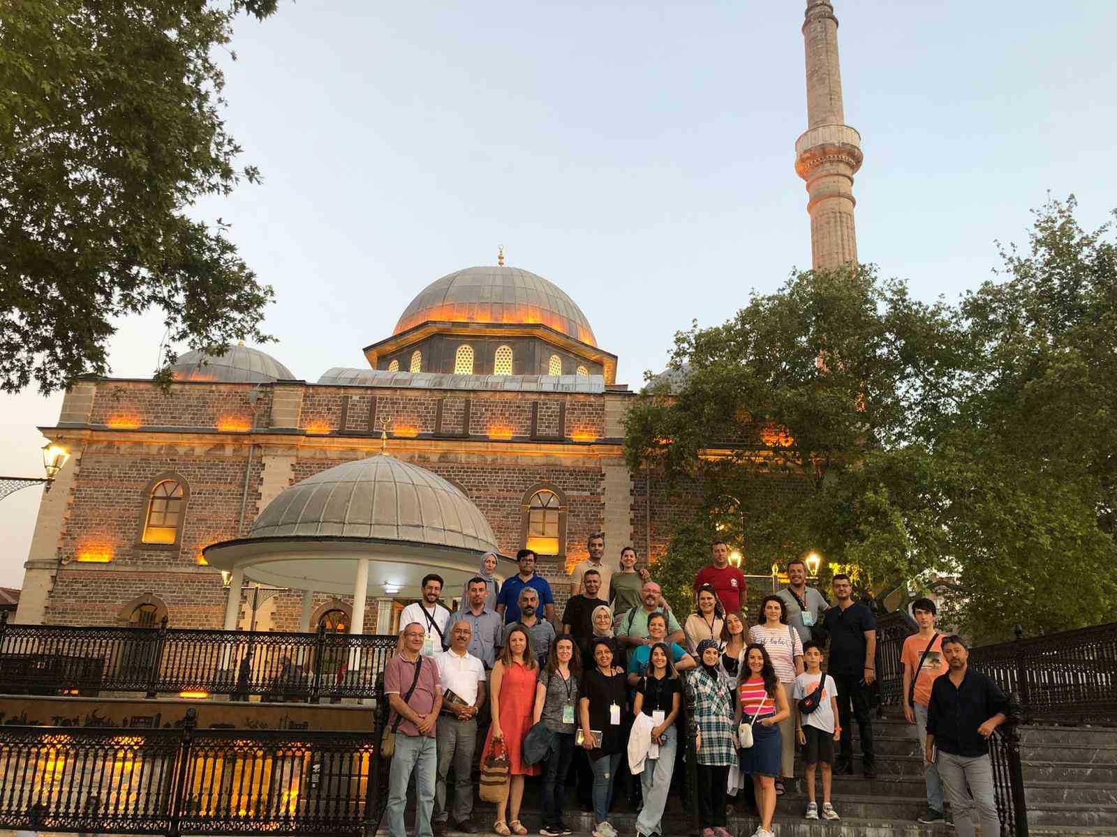 Genç araştırmacılar Balıkesir’i tanıdı TÜBİTAK-BİDEB 2237A TARAFINDAN DESTEKLENEN VE YÜRÜTÜCÜLÜĞÜNÜ PROF. DR. FATİH SATIL‘IN