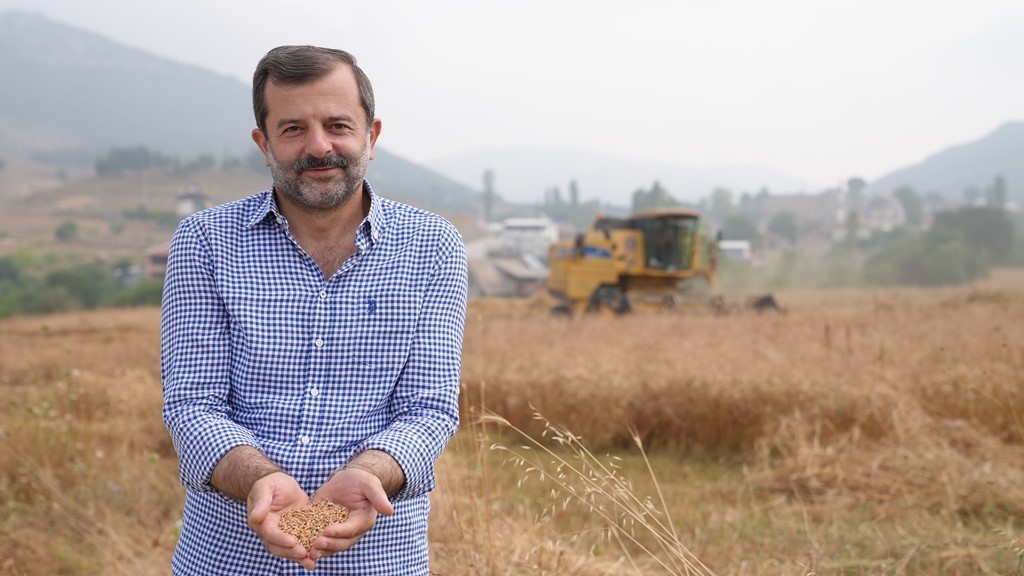 ÜRETİMİN, PROJENİN VE HİZMETİN HİÇ BİTMEDİĞİ TARIM KENTİ GÜRSU’DA, GÜRSU