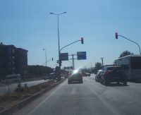 Hastane, üniversite ve liselerin bulunduğu alanda trafik sorunu her geçen