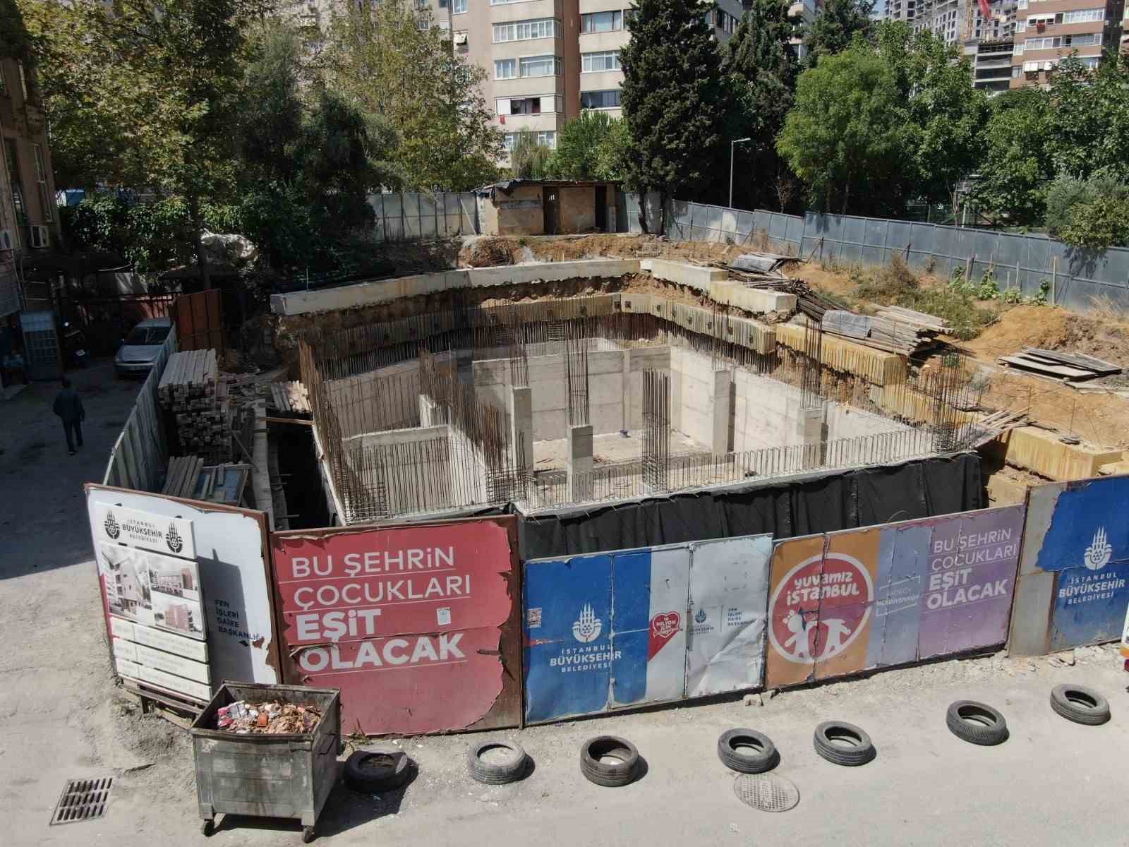 KADIKÖY MERDİVENKÖY'DEKİ KREŞ, ARADAN GEÇEN 1 YIL 8 AYA RAĞMEN